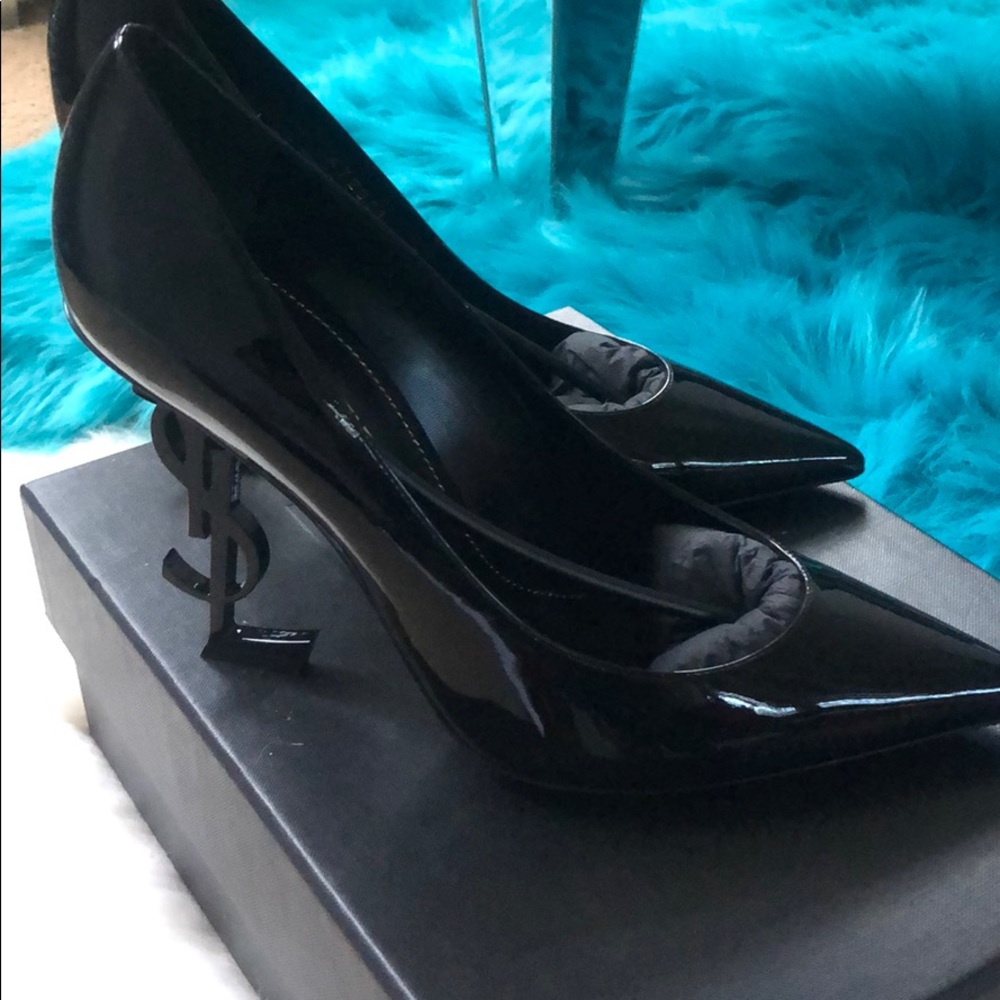 Heels - Picture 4 of 8